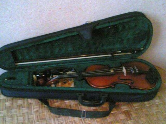 продам скрипку 1/1 в городе Уссурийск, фото 1, стоимость: 3 500 руб.
