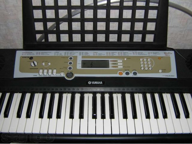 продаю синтезатор Yamaha PSR-R200 в городе Электросталь, фото 1, стоимость: 6 000 руб.