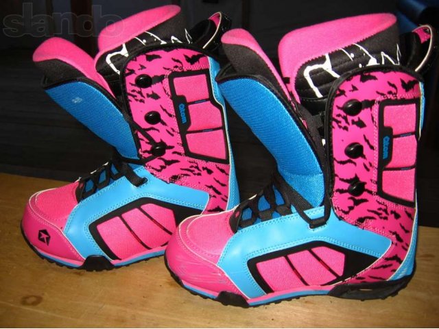 Продам ботинки сноубордические в городе Хабаровск, фото 1, стоимость: 4 000 руб.