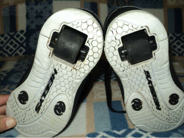 продам кроссовки на колёсиках-Heelys в городе Омск, фото 4, стоимость: 2 500 руб.