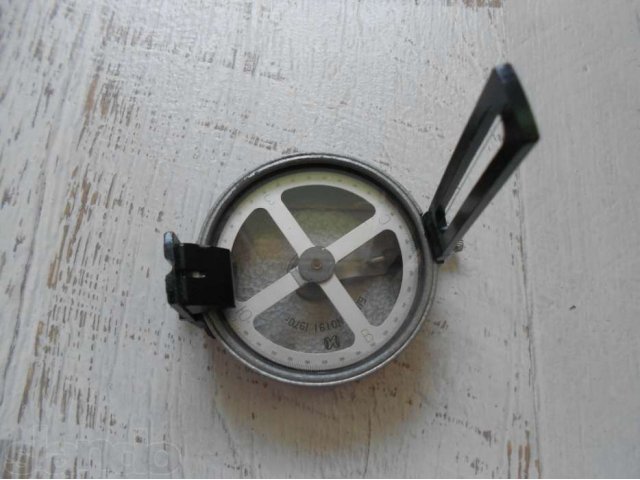компас в городе Астрахань, фото 1, стоимость: 500 руб.