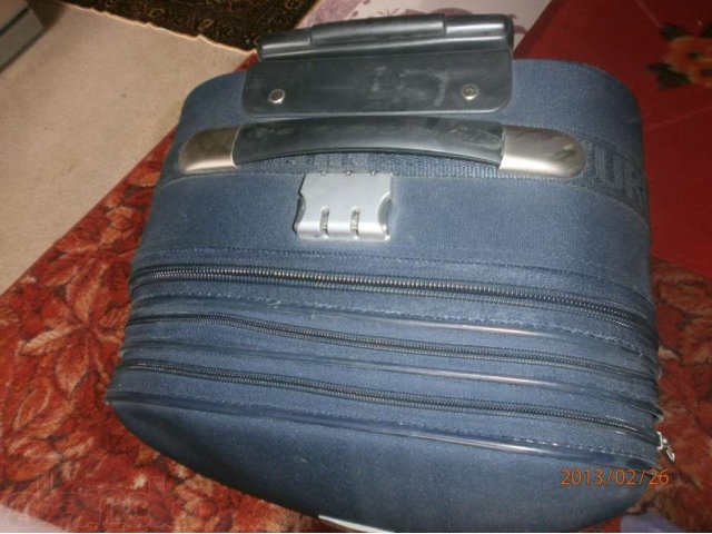 Продам чемодан в городе Кемерово, фото 3, стоимость: 1 000 руб.