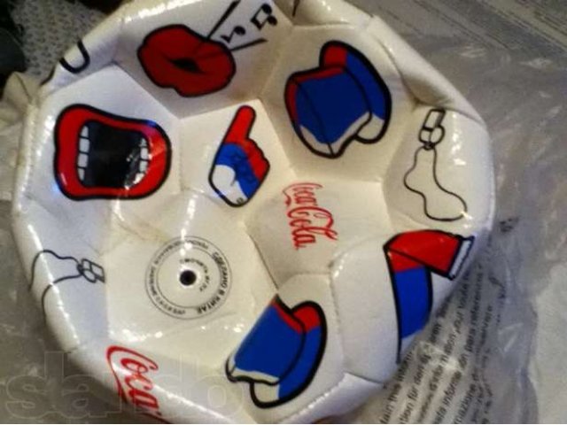 Мяч футб. Coca Cola Euro 2012 продам в городе Кострома, фото 2, Футбол