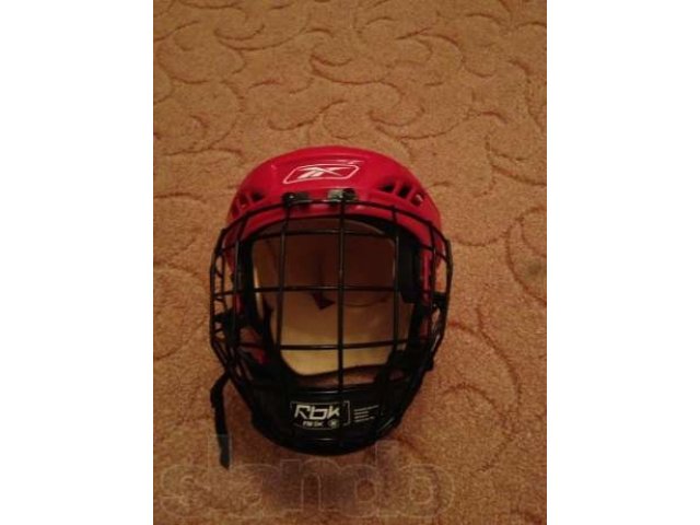 Хоккейный шлем RBK 4K с решеткой в городе Санкт-Петербург, фото 3, стоимость: 2 000 руб.