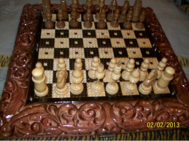 Шахматы-нарды резные ручной работы в городе Балашов, фото 1, стоимость: 15 000 руб.