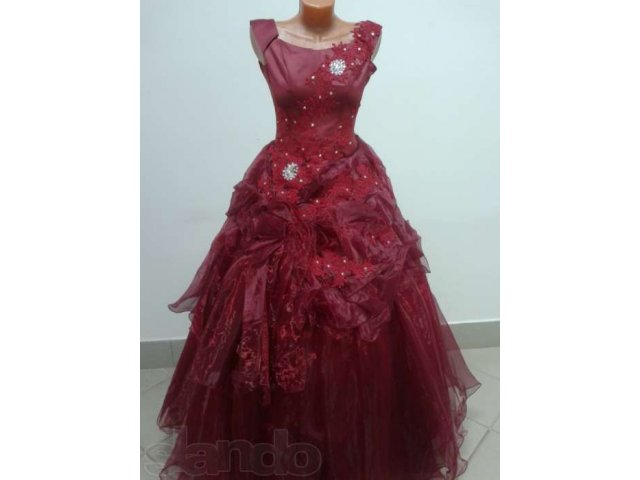 Продам выпускное платье в городе Рязань, фото 1, Одежда, обувь, аксессуары