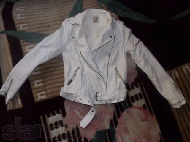 Продам Кожаную куртку 1500р. в городе Новосибирск, фото 1, Одежда, обувь, аксессуары