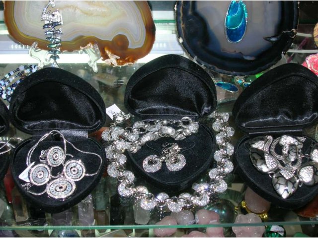 Бусы, серьги, браслеты, украшения в городе Санкт-Петербург, фото 4, Галантерея, ювелирные изделия