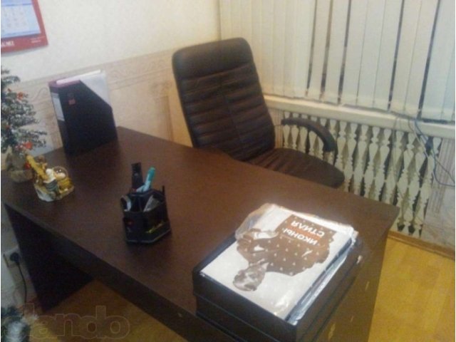 Продам срочно офисную мебель! в городе Москва, фото 4, Прочие товары для офиса