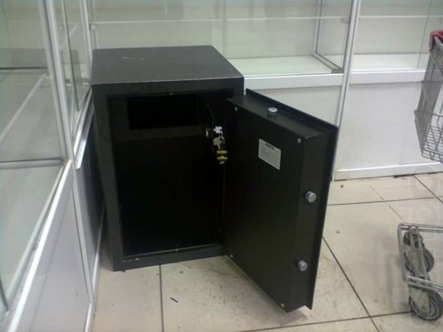 Продается сейф в городе Ступино, фото 1, стоимость: 5 000 руб.