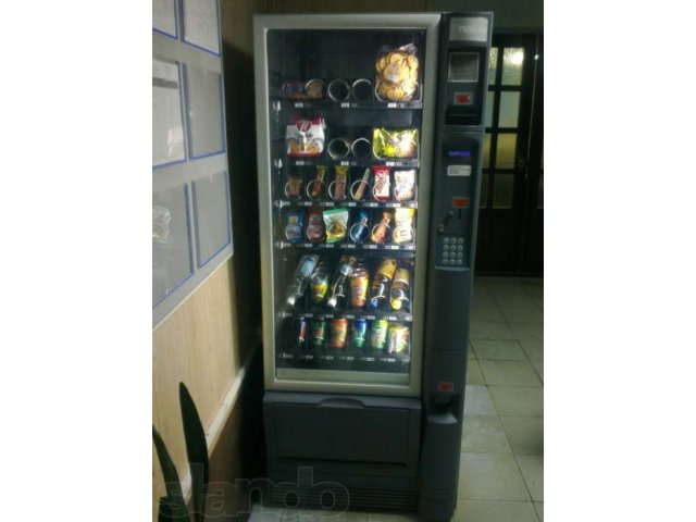 Продается торговый автомат в городе Бузулук, фото 1, стоимость: 120 000 руб.