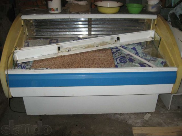 Продам торговое оборудование (витрины холодильные) в городе Хабаровск, фото 1, стоимость: 1 500 руб.