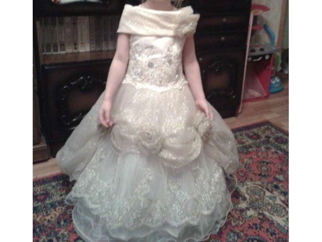 Детское платье для маленькой принцессы в городе Люберцы, фото 1, Одежда для девочек