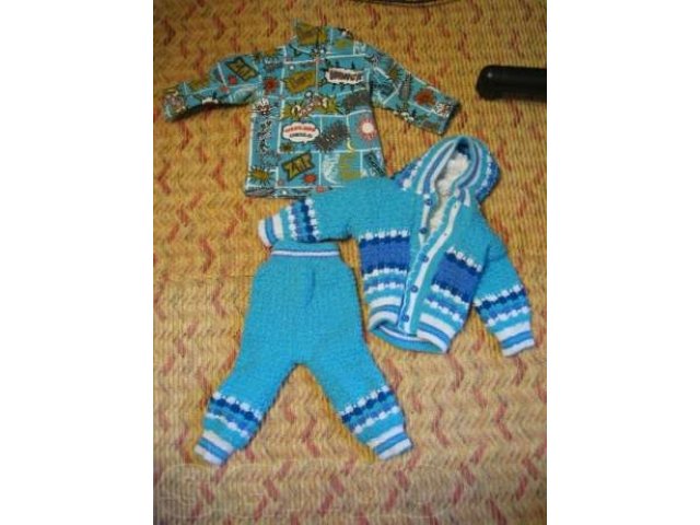 Пакет одежды на осень+обувь в городе Жуковский, фото 1, стоимость: 700 руб.