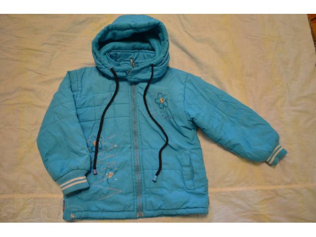 курточка демисезонная для девочки в городе Киров, фото 1, стоимость: 500 руб.