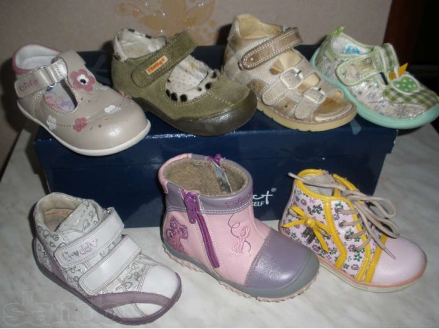 Обувь для девочки в городе Коломна, фото 1, стоимость: 2 000 руб.