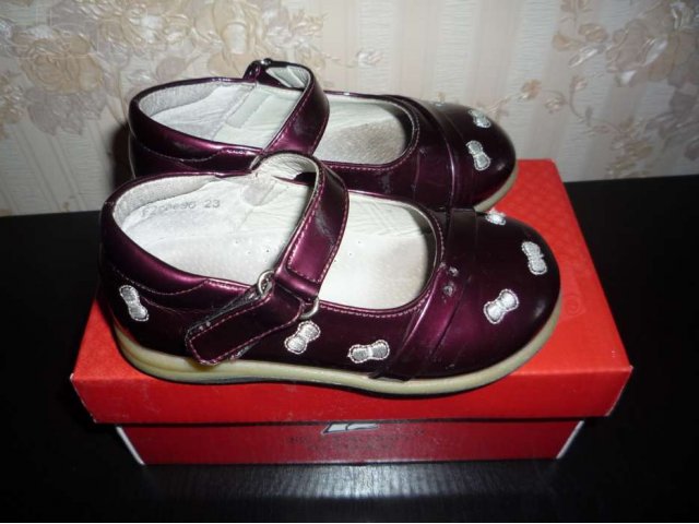 продаю в городе Новороссийск, фото 1, Детская обувь