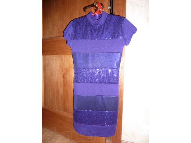 нарядное трикотажное платье  на стройную девочку 9-11 лет в городе Тверь, фото 2, Одежда для девочек
