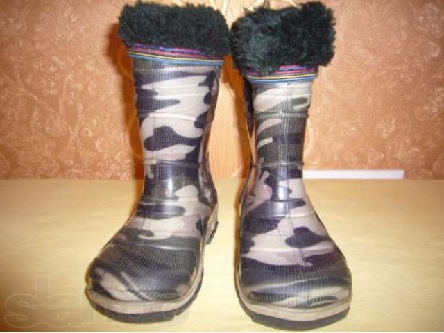 Резиновые сапожки на мальчика,23 в городе Сургут, фото 1, стоимость: 300 руб.