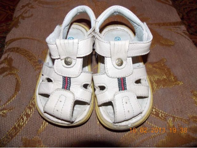 продам сандали на 1,5-2,5 года в городе Карпинск, фото 1, Детская обувь