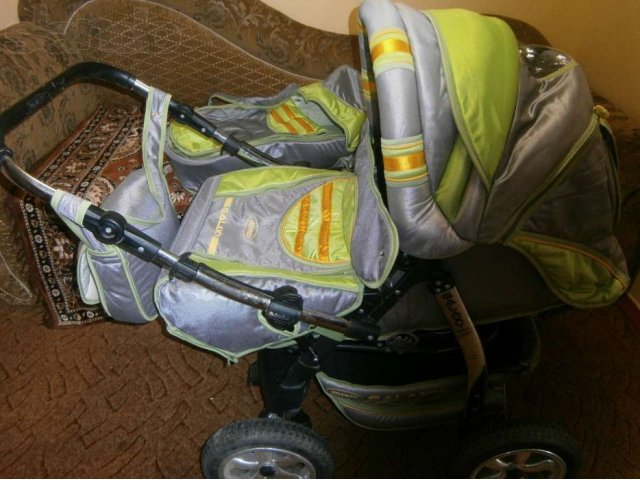 продам детскую коляску в городе Славянск-на-Кубани, фото 1, стоимость: 4 000 руб.