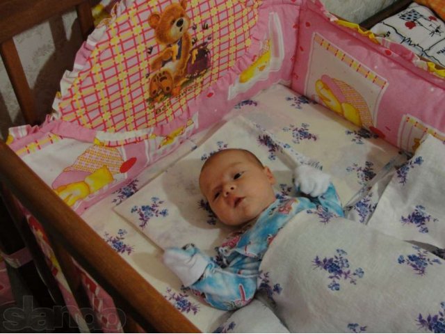 Детская кроватка в городе Астрахань, фото 1, стоимость: 1 500 руб.