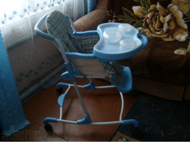 Кресло для кормления превращается в качель-маятник в городе Первоуральск, фото 1, стоимость: 2 500 руб.