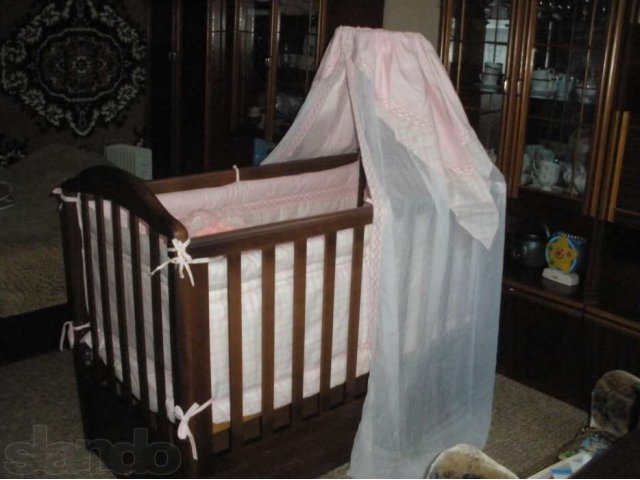 детскую кроватку в городе Ейск, фото 1, стоимость: 10 000 руб.