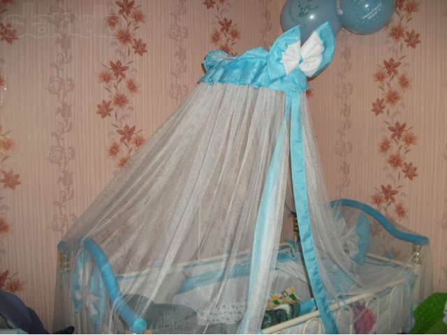 Продам детскую кроватку в городе Ленинск-Кузнецкий, фото 1, стоимость: 5 000 руб.