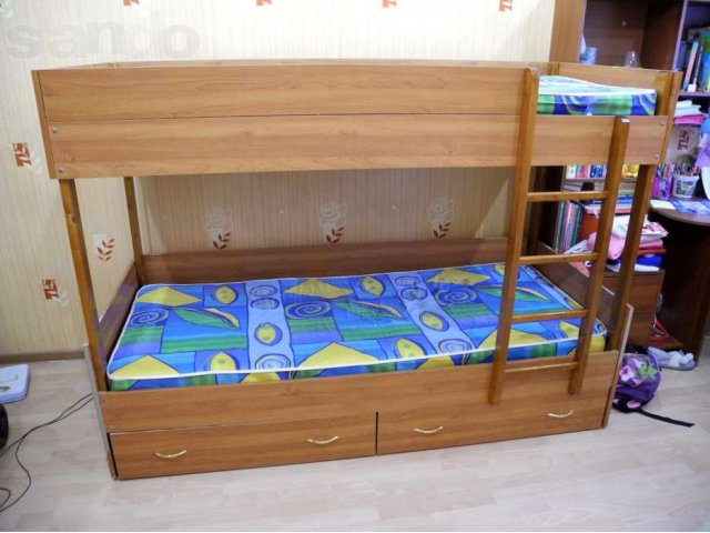 Кровать детская, двухъярусная в городе Сыктывкар, фото 1, стоимость: 10 500 руб.
