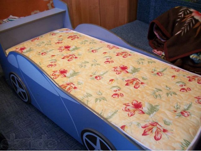 Кровать детская-автомобиль в городе Абакан, фото 1, стоимость: 5 500 руб.