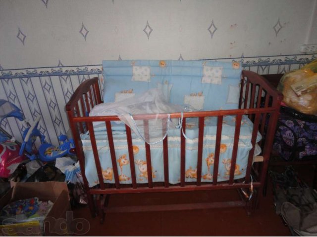 Кроватка в городе Ухта, фото 1, стоимость: 3 000 руб.