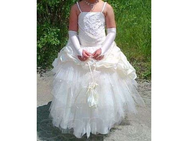 выпускное платье в городе Спасск-Дальний, фото 1, стоимость: 4 000 руб.