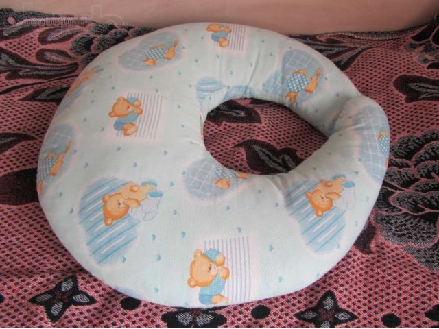 Продам подушку для кормления в городе Находка, фото 1, стоимость: 500 руб.