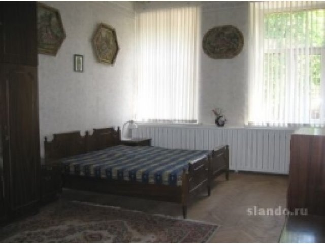 Посуточная аренда 1-комн. квартиры в городе Омск, фото 1, стоимость: 1 300 руб.