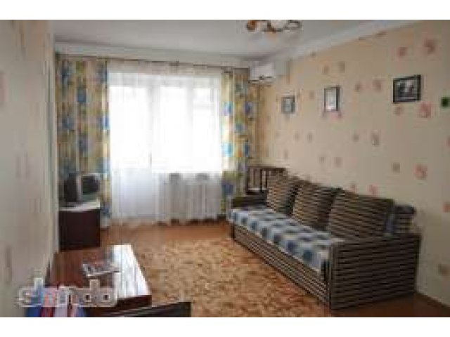 Сдам квартиру в центре города в городе Астрахань, фото 1, стоимость: 15 000 руб.