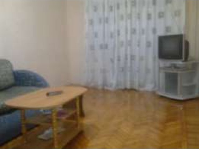 Сдам квартиру без мебели в городе Кисловодск, фото 1, стоимость: 10 000 руб.