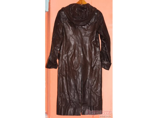 Женское кожаное пальто в городе Санкт-Петербург, фото 1, стоимость: 1 300 руб.