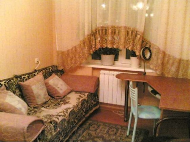 Сдаю комнату с евроремонтом, мебелью и техникой, ближе к центру в городе Хабаровск, фото 1, Хабаровский край