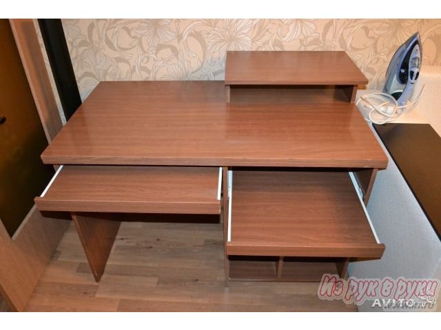 Продам компьюютерный стол в городе Оренбург, фото 3, стоимость: 1 500 руб.