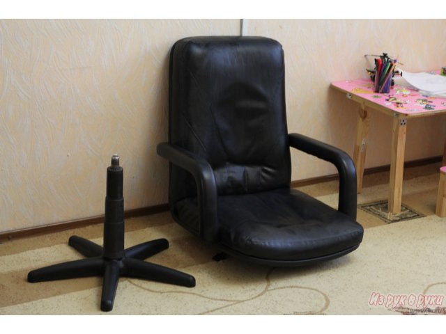 Кресло офисное в городе Набережные Челны, фото 4, стоимость: 1 000 руб.