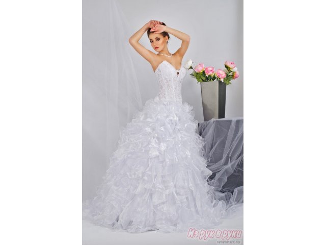 Новое свадебное платье в городе Томск, фото 3, стоимость: 5 000 руб.