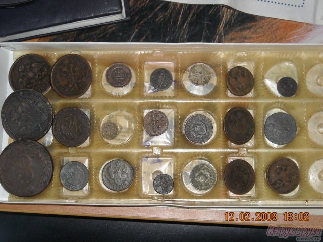 Патефон, монеты. в городе Барнаул, фото 1, Коллекционирование
