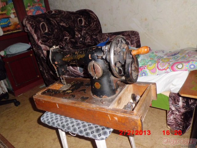 швейная машинка в городе Чебоксары, фото 1, Другая мебель
