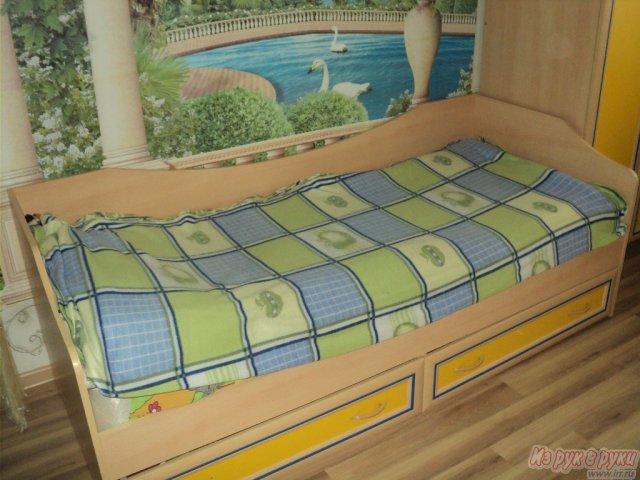 Продам гарнитур для детской комнаты в городе Комсомольск-на-Амуре, фото 3, Спальные гарнитуры