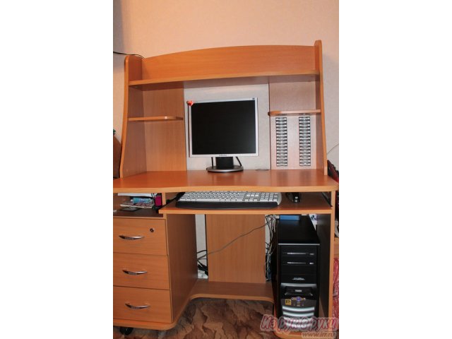 Продается компьютерный стол в городе Тольятти, фото 2, Компьютерные столы и кресла
