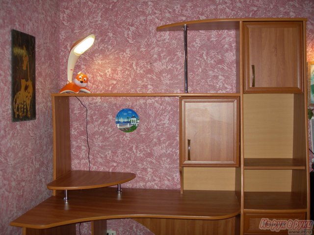 Стол в городе Тольятти, фото 1, Компьютерные столы и кресла