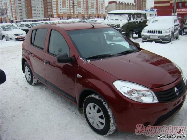 Renault Sandero,  хэтчбек,  2010 г. в.,  пробег:  41000 км.,  механическая,  1.4 л в городе Омск, фото 1, стоимость: 335 000 руб.