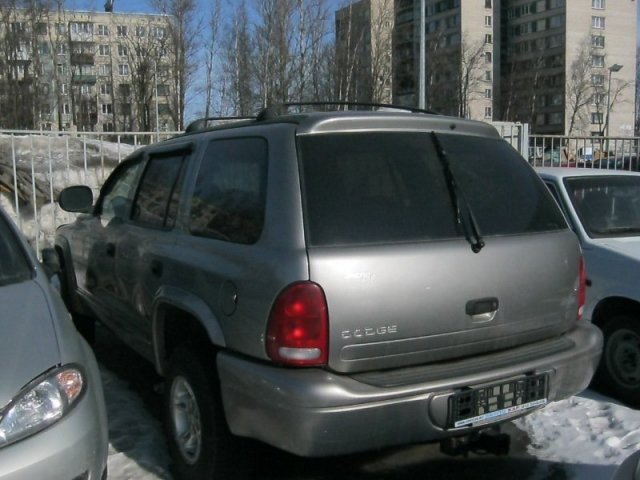 Продается Dodge Durango,  цвет:  серый,  двигатель: 5.2 л,  234 л. с.,  кпп:  автоматическая,  кузов:  джип,  состояние автомобиля:  хорошее в городе Санкт-Петербург, фото 4, стоимость: 345 000 руб.