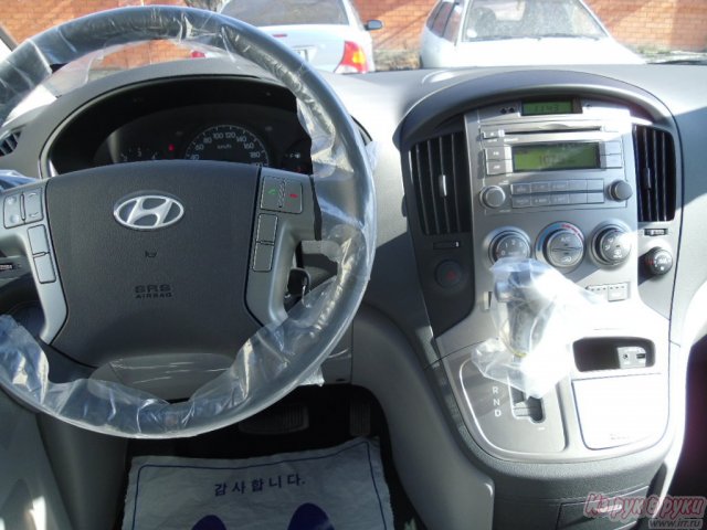 Hyundai H-1 Starex,  минивэн,  2013 г. в.,  пробег:  11 км.,  автоматическая,  2.5 л в городе Новороссийск, фото 6, Краснодарский край